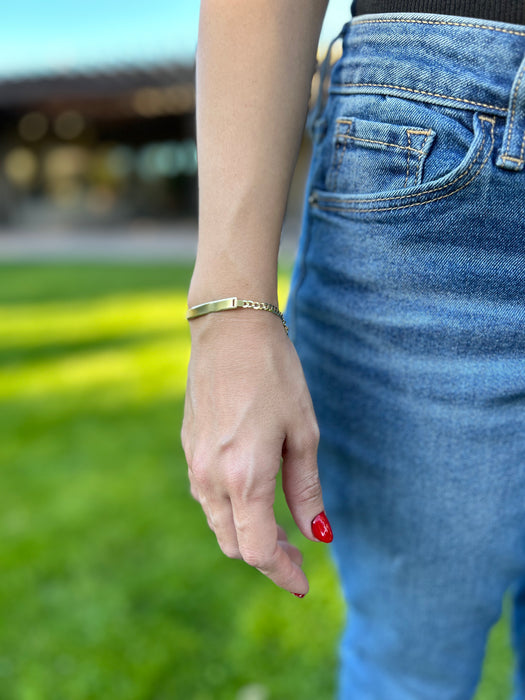 Esclava de Oro para Mujer 14k Eslabon Cubano 3mm con Nombre Sobrepuesto